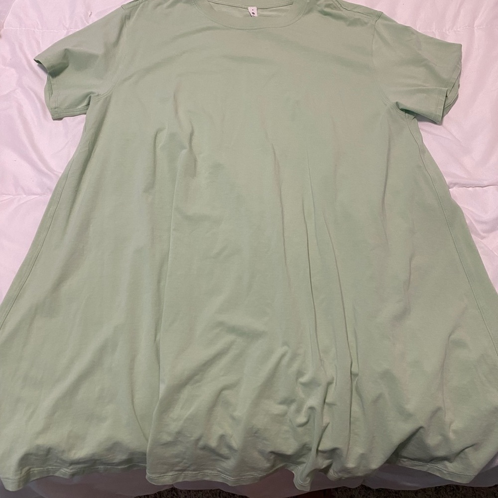 Lululemon Athletica Light Green Tee Shirt Dress